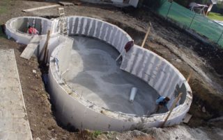 Výstavba polystyrénového bazénu